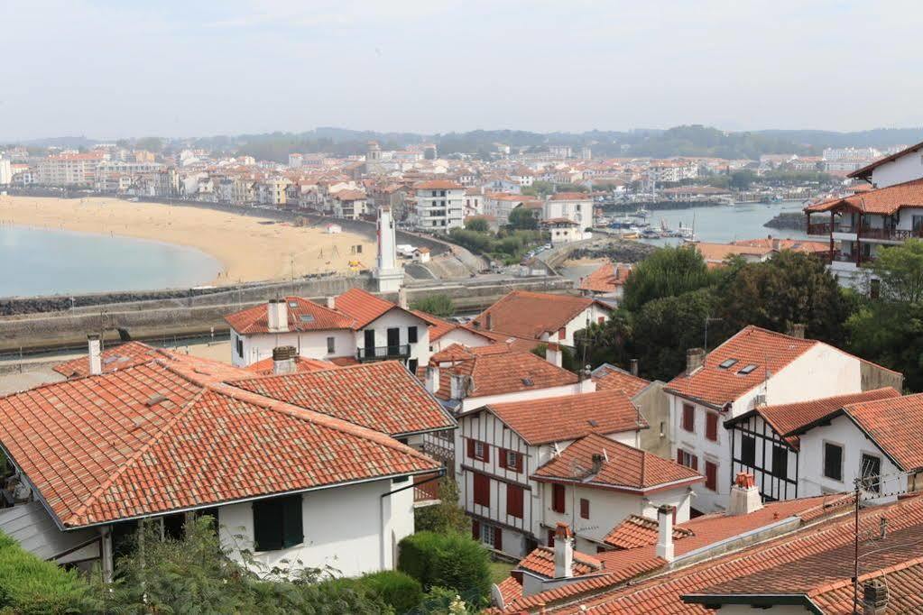Hotel Agur Deneri Ciboure Exterior photo